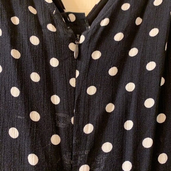 Key hole romper - Picture 3 of 4